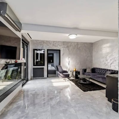 Alquiler de un elegante piso de 2 habitaciones, 42 m², con sauna y jacuzzi en el distrito de Vozdovac, Belgrado, Serbia